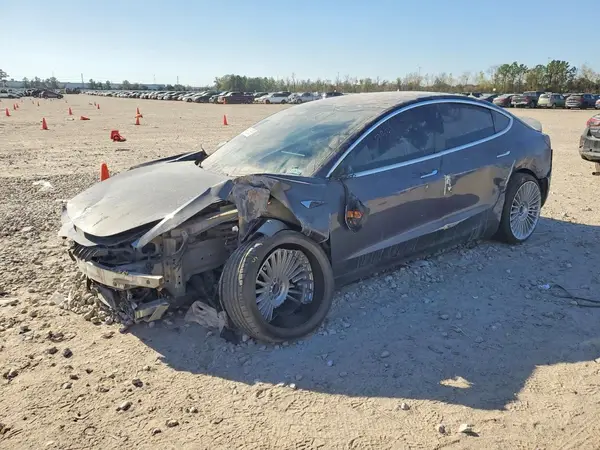 5YJ3E1EB8JF112403 2018 TESLA MODEL 3 - Image 1