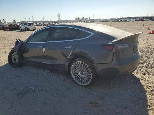 5YJ3E1EB8JF112403 2018 TESLA MODEL 3 - Image 2