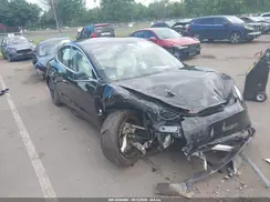 5YJ3E1EB8JF112871 2018 TESLA MODEL 3