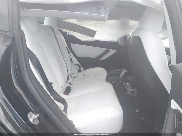 5YJ3E1EB8JF112871 2018 TESLA MODEL 3 - Image 8