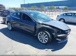 5YJ3E1EB8JF113048 2018 TESLA MODEL 3