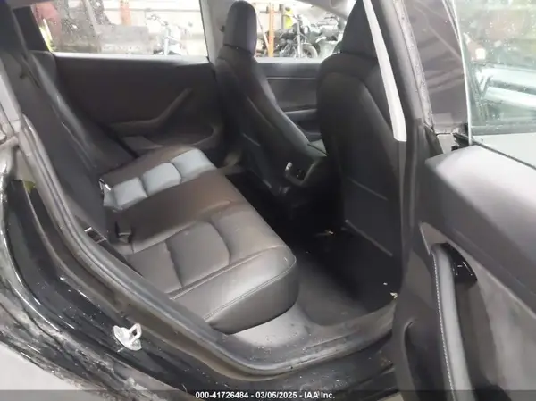 5YJ3E1EB8JF113566 2018 TESLA MODEL 3 - Image 8