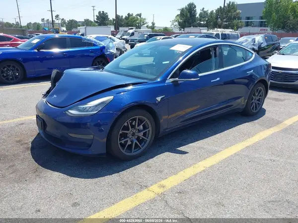 5YJ3E1EB8JF114880 2018 TESLA MODEL 3 - Image 2