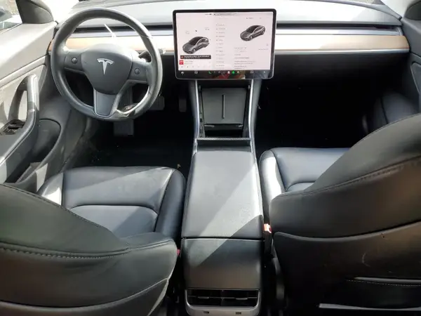 5YJ3E1EB8JF116693 2018 TESLA MODEL 3 - Image 8