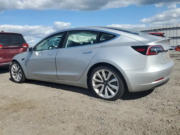 5YJ3E1EB8JF116984 2018 TESLA MODEL 3 - Image 2