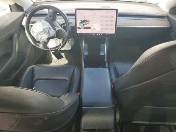 5YJ3E1EB8JF116984 2018 TESLA MODEL 3 - Image 8
