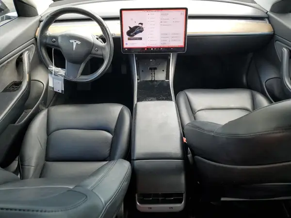 5YJ3E1EB8JF118878 2018 TESLA MODEL 3 - Image 8