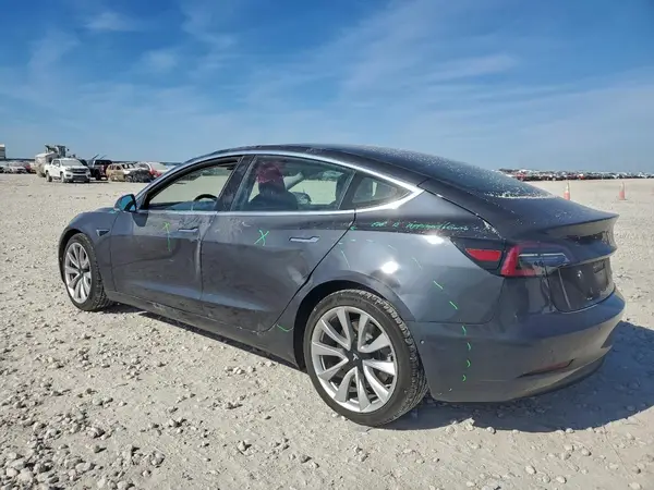 5YJ3E1EB8JF121165 2018 TESLA MODEL 3 - Image 2