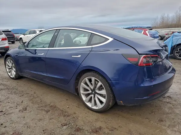 5YJ3E1EB8JF121828 2018 TESLA MODEL 3 - Image 2