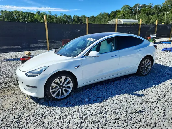 5YJ3E1EB8JF122493 2018 TESLA MODEL 3 - Image 1