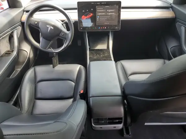 5YJ3E1EB8JF129685 2018 TESLA MODEL 3 - Image 8