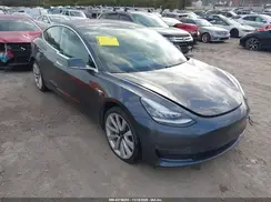 5YJ3E1EB8JF132506 2018 TESLA MODEL 3
