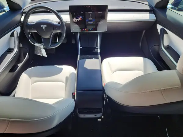 5YJ3E1EB8JF134689 2018 TESLA MODEL 3 - Image 8