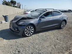 5YJ3E1EB8JF134997 2018 TESLA MODEL 3