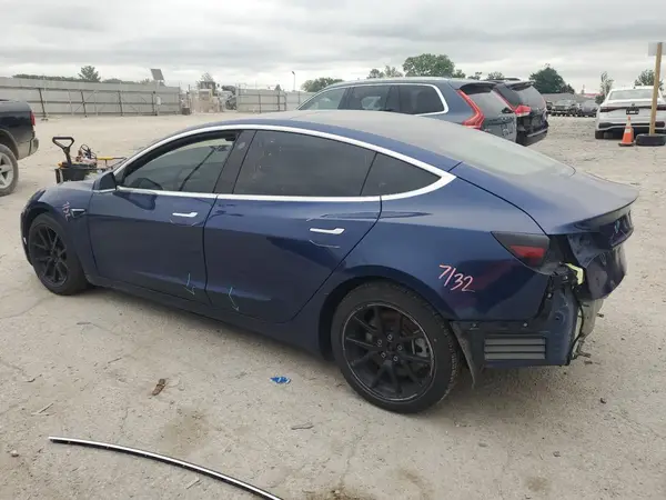 5YJ3E1EB8JF151010 2018 TESLA MODEL 3 - Image 2
