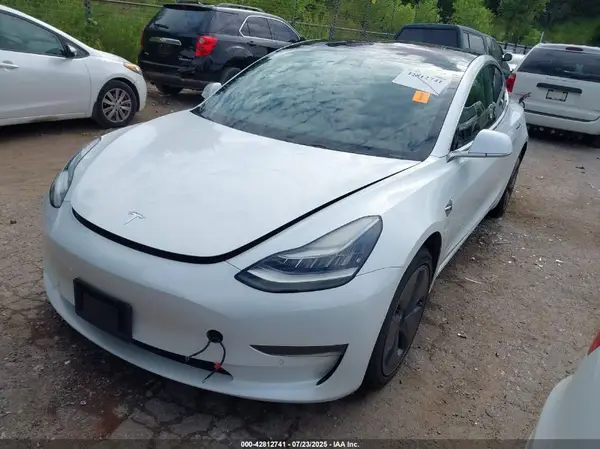 5YJ3E1EB8JF178871 2018 TESLA MODEL 3 - Image 2