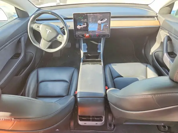 5YJ3E1EB8JF182533 2018 TESLA MODEL 3 - Image 8