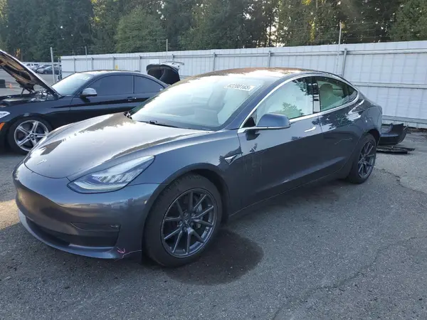5YJ3E1EB8JF183956 2018 TESLA MODEL 3 - Image 1