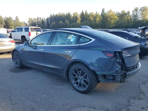 5YJ3E1EB8JF183956 2018 TESLA MODEL 3 - Image 2