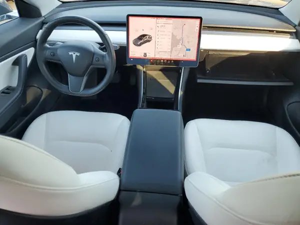 5YJ3E1EB8JF183956 2018 TESLA MODEL 3 - Image 8