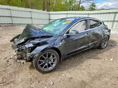5YJ3E1EB8JF184315 2018 TESLA MODEL 3