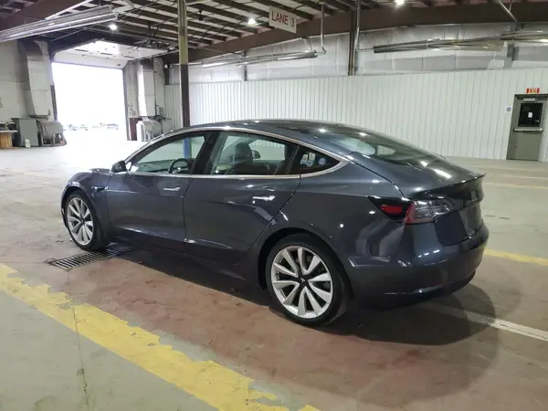 5YJ3E1EB8JF185139 2018 TESLA MODEL 3 - Image 2