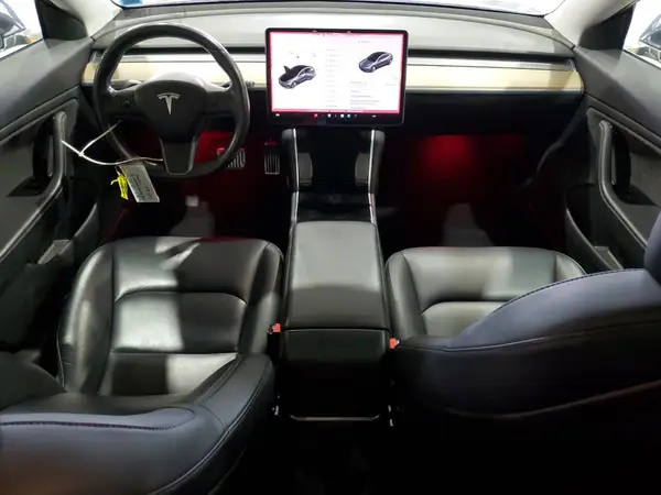 5YJ3E1EB8JF185139 2018 TESLA MODEL 3 - Image 8
