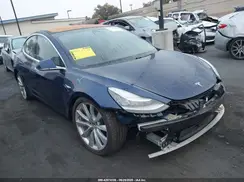 5YJ3E1EB8JF185528 2018 TESLA MODEL 3