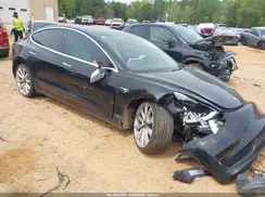 5YJ3E1EB8JF186582 2018 TESLA MODEL 3