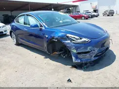 5YJ3E1EB8JF187375 2018 TESLA MODEL 3