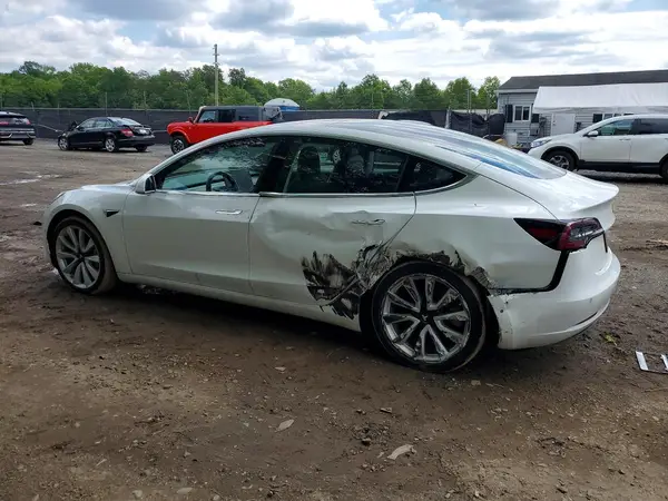 5YJ3E1EB8KF194358 2019 TESLA MODEL 3 - Image 2