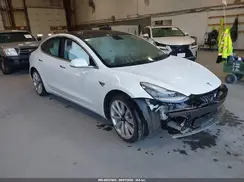 5YJ3E1EB8KF195574 2019 TESLA MODEL 3