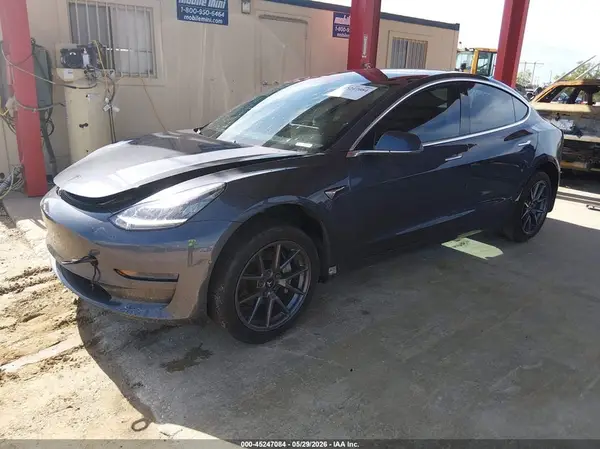 5YJ3E1EB8KF209814 2019 TESLA MODEL 3 - Image 2