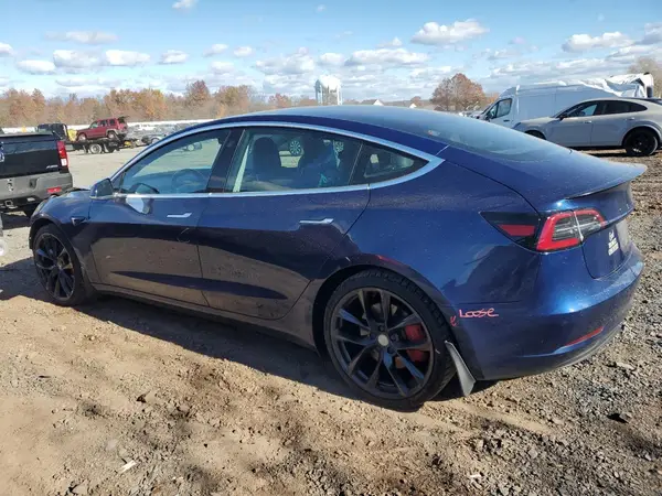 5YJ3E1EB8KF231358 2019 TESLA MODEL 3 - Image 2