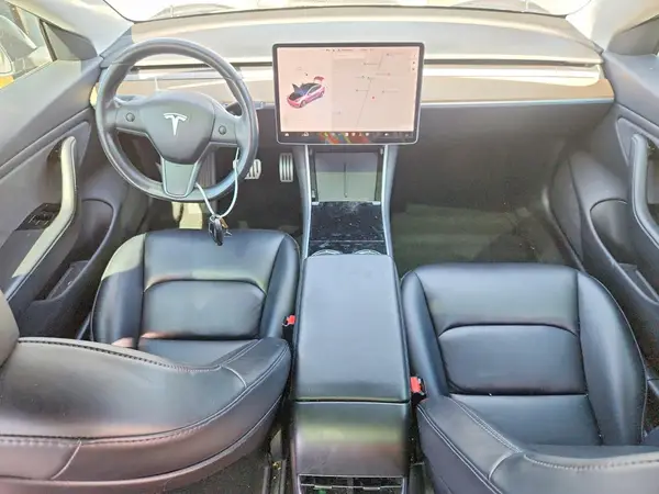 5YJ3E1EB8KF237550 2019 TESLA MODEL 3 - Image 8