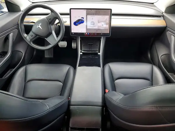 5YJ3E1EB8KF237774 2019 TESLA MODEL 3 - Image 8