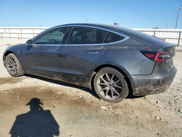 5YJ3E1EB8KF361415 2019 TESLA MODEL 3 - Image 2