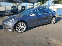 5YJ3E1EB8KF364699 2019 TESLA MODEL 3