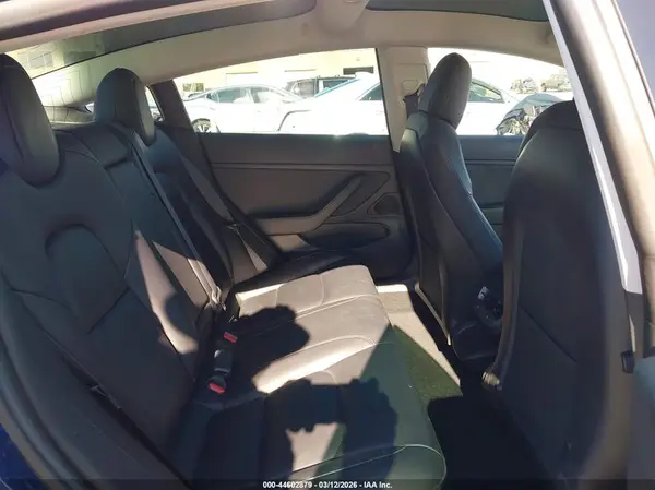 5YJ3E1EB8KF364959 2019 TESLA MODEL 3 - Image 8