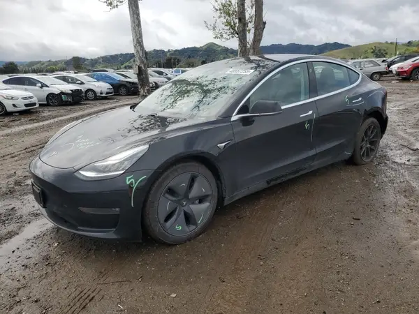 5YJ3E1EB8KF384533 2019 TESLA MODEL 3 - Image 1