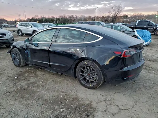 5YJ3E1EB8KF384788 2019 TESLA MODEL 3 - Image 2