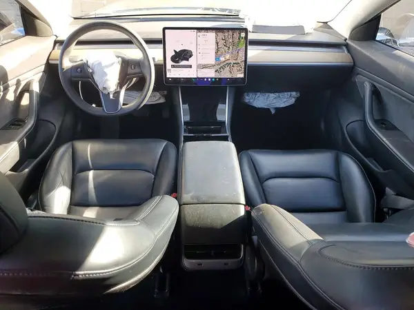 5YJ3E1EB8KF385181 2019 TESLA MODEL 3 - Image 8