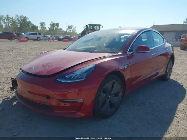 5YJ3E1EB8KF387030 2019 TESLA MODEL 3 - Image 2