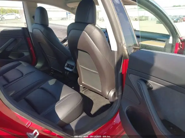 5YJ3E1EB8KF387030 2019 TESLA MODEL 3 - Image 8