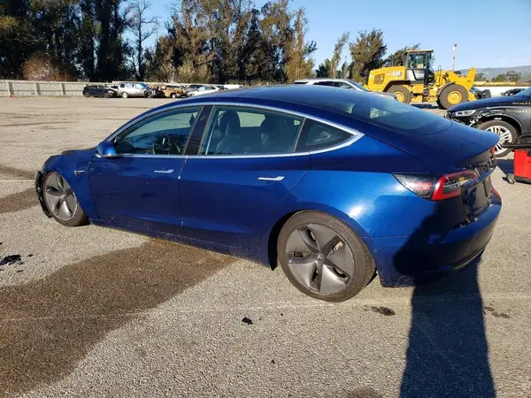 5YJ3E1EB8KF387366 2019 TESLA MODEL 3 - Image 2