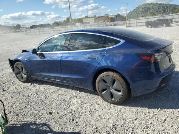5YJ3E1EB8KF387626 2019 TESLA MODEL 3 - Image 2