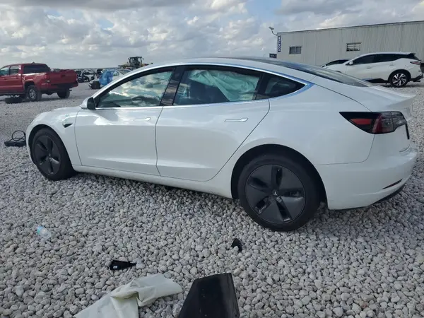 5YJ3E1EB8KF387920 2019 TESLA MODEL 3 - Image 2
