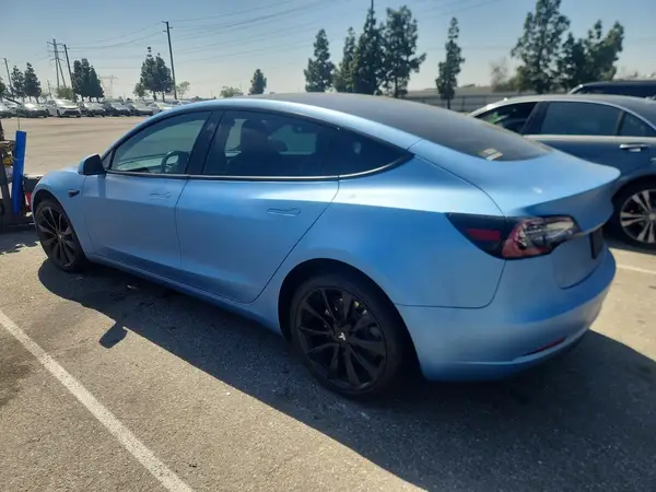 5YJ3E1EB8KF390221 2019 TESLA MODEL 3 - Image 2