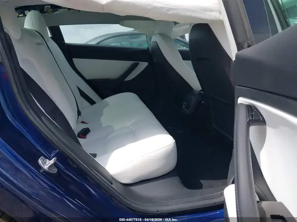 5YJ3E1EB8KF391014 2019 TESLA MODEL 3 - Image 8