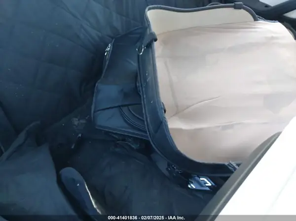 5YJ3E1EB8KF391191 2019 TESLA MODEL 3 - Image 8